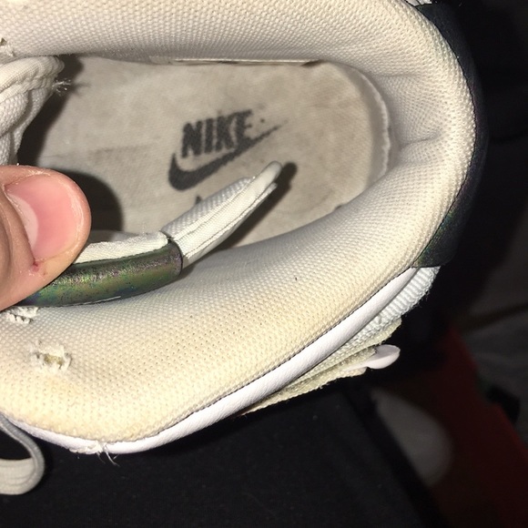 what does nike lv8 mean